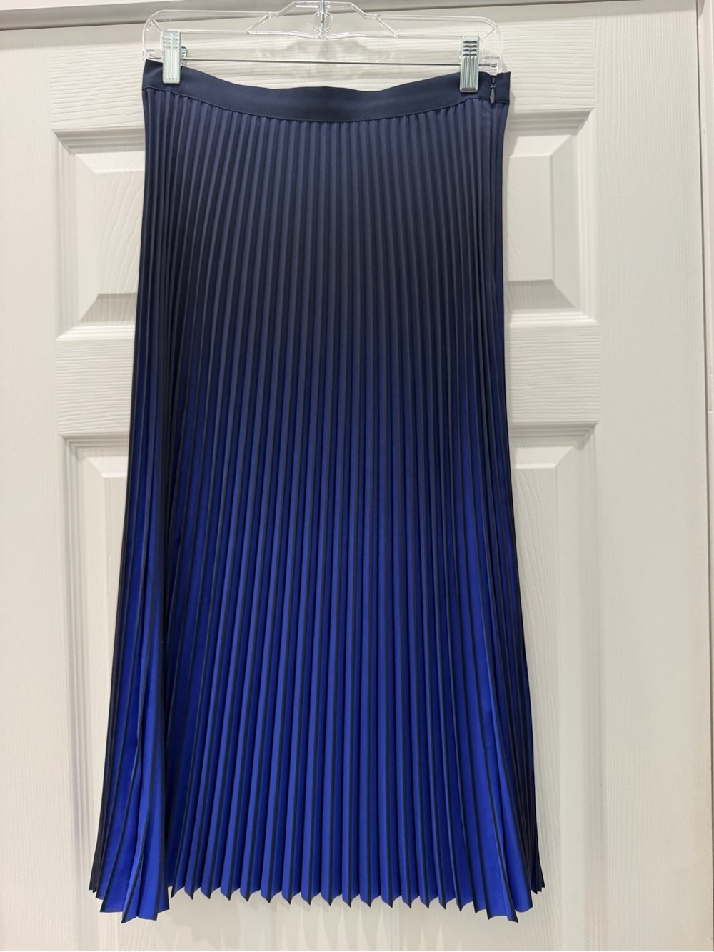 Reiss Navy to Royal Blue Pleated Midi Skirt - Picture 3 of 6
